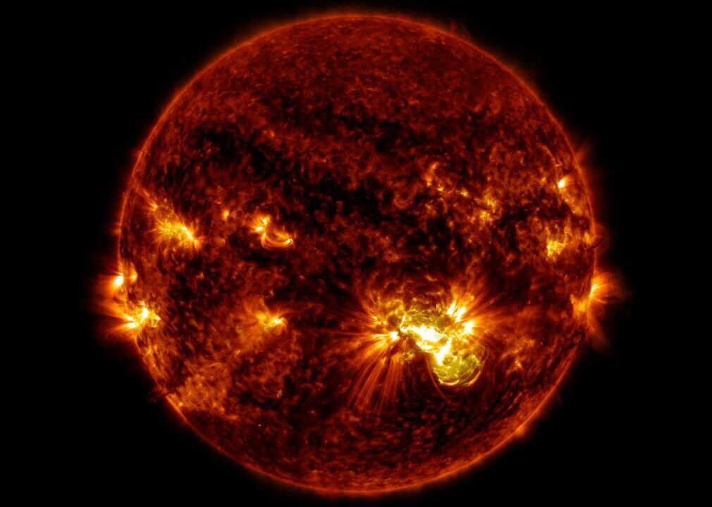 Giant sunspot erupts